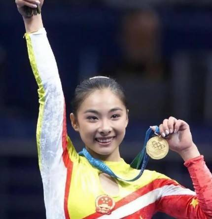 九游下载中心-奥运冠军刘璇：36岁结4次婚，都嫁同一人，丈夫真实身份曝光|体操|王弢|平衡木|摘金|婚礼_新浪娱乐_新浪新闻